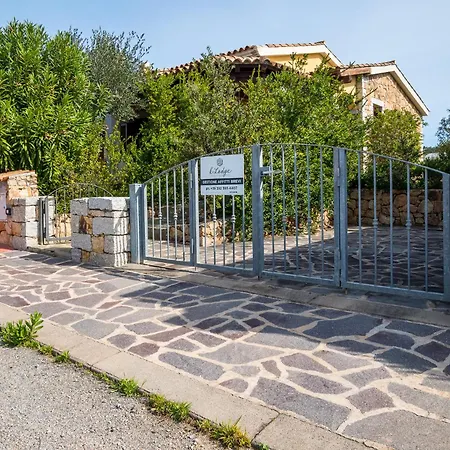 Peschiera 11 - Klodge Alpehytte San Teodoro (Sardinia)
